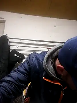 Snapshot of Rejtelmesest chatting on March 13, 2025, 6:34 pm Rejtelmesest online show from March 13, 2025, 6:34 pm