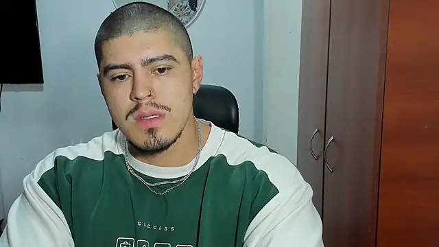 Snapshot of Baltazar_Dupont chatting on November 26, 2025, 11:21 am Baltazar Dupont online show from November 26, 2025, 11:21 am