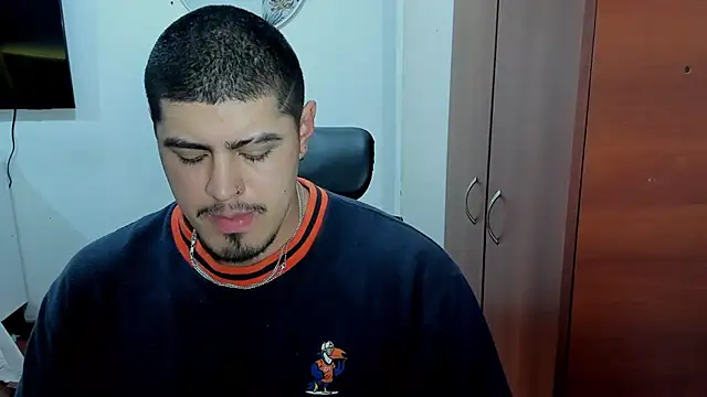 Snapshot of Baltazar_Dupont chatting on October 30, 2025, 3:05 am Baltazar Dupont online show from October 30, 2025, 3:05 am