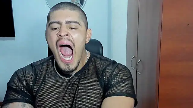 Snapshot of Baltazar_Dupont chatting on November 27, 2025, 10:48 am Baltazar Dupont online show from November 27, 2025, 10:48 am