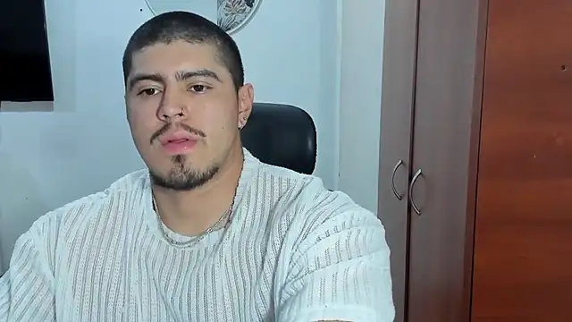 Snapshot of Baltazar_Dupont chatting on December 5, 2025, 10:58 am Baltazar Dupont online show from December 5, 2025, 10:58 am