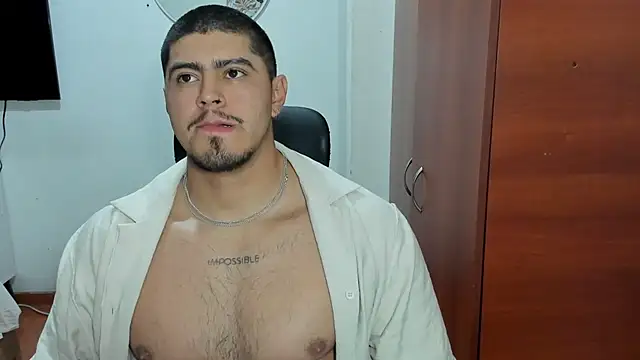 Snapshot of Baltazar_Dupont chatting on November 21, 2025, 11:31 am Baltazar Dupont online show from November 21, 2025, 11:31 am