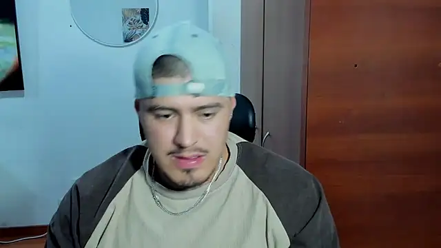 Snapshot of Baltazar_Dupont chatting on January 7, 2026, 3:44 am Baltazar Dupont online show from January 7, 2026, 3:44 am