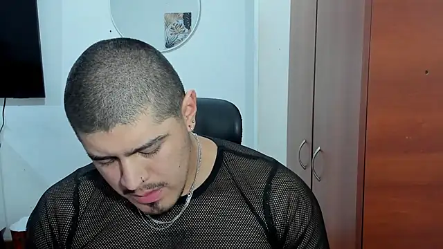 Snapshot of Baltazar_Dupont chatting on December 15, 2025, 10:43 am Baltazar Dupont online show from December 15, 2025, 10:43 am