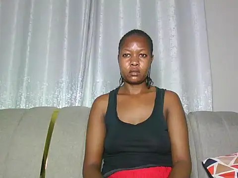 Snapshot of sexy_barbie2024 chatting on October 23, 2025, 1:32 pm sexy barbie2024 online show from October 23, 2025, 1:32 pm