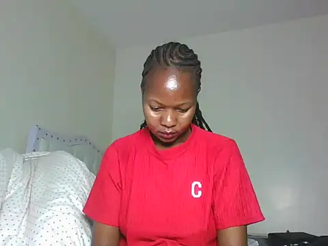 Snapshot of sexy_barbie2024 chatting on December 15, 2025, 7:25 am sexy barbie2024 online show from December 15, 2025, 7:25 am