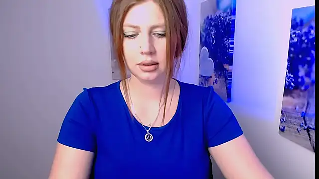 Lizzy Love online show from February 8, 2026, 12:25 pm