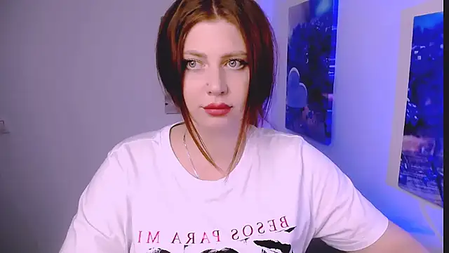 Lizzy Love online show from December 15, 2025, 12:55 pm