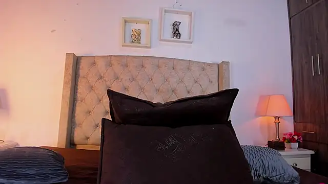 Snapshot of allisson_m chatting on December 2, 2025, 12:07 pm allisson m online show from December 2, 2025, 12:07 pm