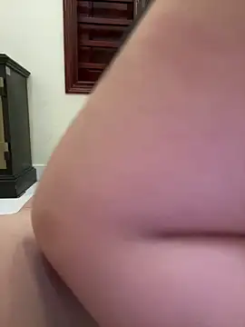 Nany lina online show from April 11, 2026, 1:13 am