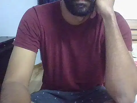 Snapshot of IndianEurope chatting on December 16, 2025, 2:21 pm IndianEurope online show from December 16, 2025, 2:21 pm