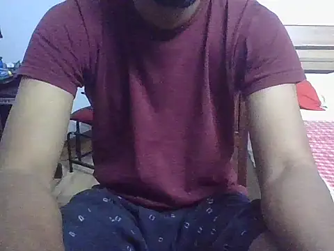 Snapshot of IndianEurope chatting on February 13, 2026, 3:45 pm IndianEurope online show from February 13, 2026, 3:45 pm