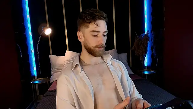 Snapshot of DexterDexx chatting on November 8, 2025, 9:51 pm DexterDexx online show from November 8, 2025, 9:51 pm