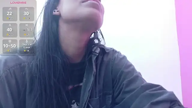 yourcuteneighbourr online show from November 11, 2025, 2:50 am