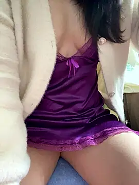 Snapshot of Hatasimi chatting on January 9, 2026, 11:44 pm Hatasimi online show from January 9, 2026, 11:44 pm