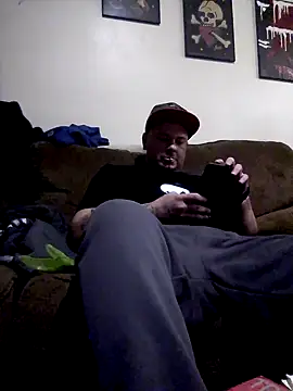 Snapshot of Tyrish361 chatting on January 18, 2025, 1:08 am Tyrish361 online show from January 18, 2025, 1:08 am