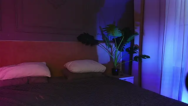 Liv Fay online show from March 5, 2026, 3:19 pm