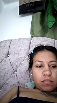 Tiphanydirty3 online show from April 8, 2026, 3:19 am