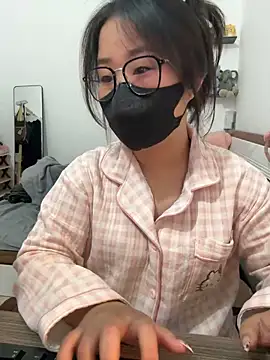 Jenni nana online show from March 7, 2025, 10:35 am