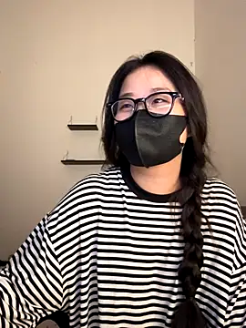 Jenni nana online show from October 6, 2025, 5:46 pm