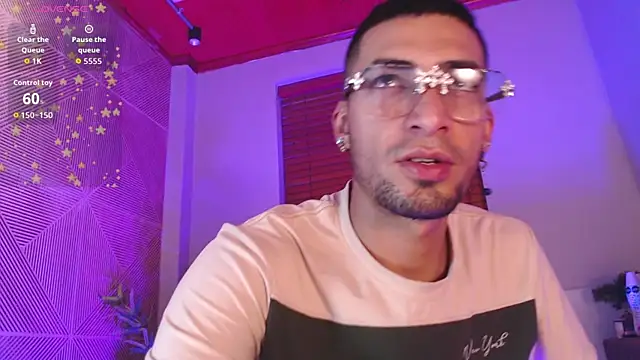 Snapshot of DrakeNeumann chatting on January 18, 2026, 3:54 am DrakeNeumann online show from January 18, 2026, 3:54 am