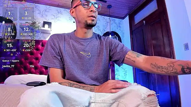 Snapshot of DrakeNeumann chatting on February 11, 2026, 3:39 am DrakeNeumann online show from February 11, 2026, 3:39 am