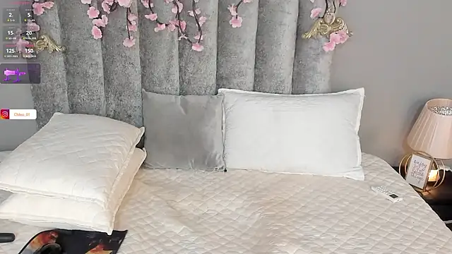 Chleo   online show from March 5, 2026, 1:08 pm