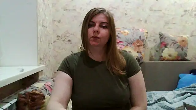 LateKot32 online show from October 12, 2025, 3:24 pm