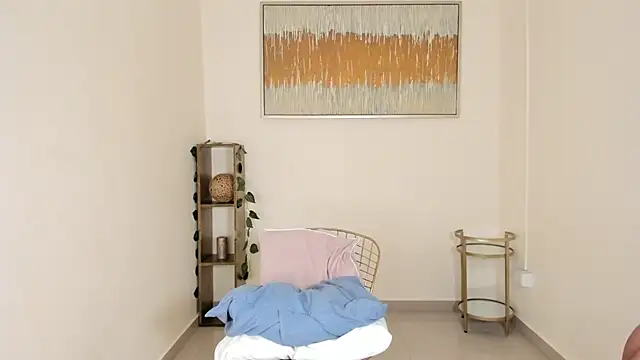 Charlothe capell online show from February 25, 2026, 8:08 pm