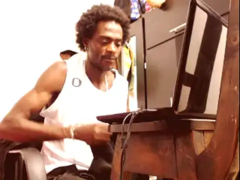 Snapshot of phillip-hot chatting on January 28, 2025, 8:58 pm phillip-hot online show from January 28, 2025, 8:58 pm