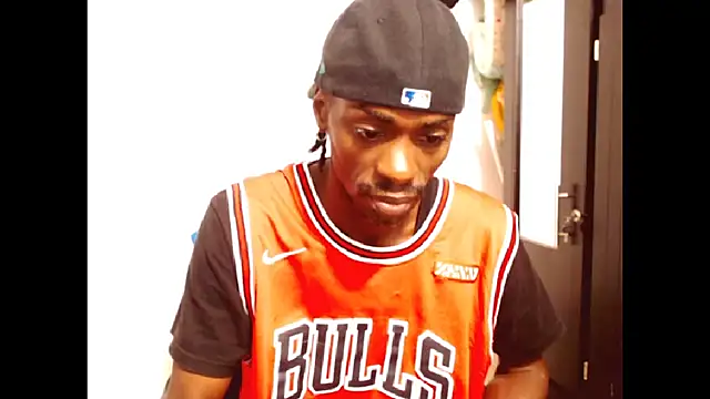 Snapshot of phillip-hot chatting on October 6, 2025, 1:45 pm phillip-hot online show from October 6, 2025, 1:45 pm