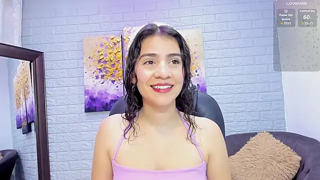 Snapshot of Miranda_doll_ chatting on October 9, 2025, 12:06 pm Miranda doll online show from October 9, 2025, 12:06 pm