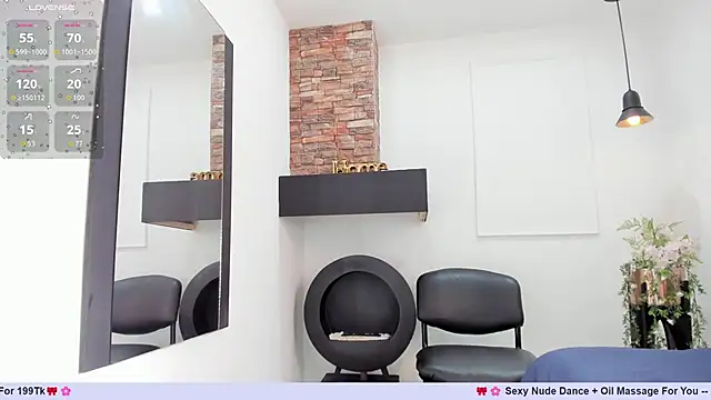 Snapshot of Miranda_doll_ chatting on October 18, 2025, 12:29 pm Miranda doll online show from October 18, 2025, 12:29 pm