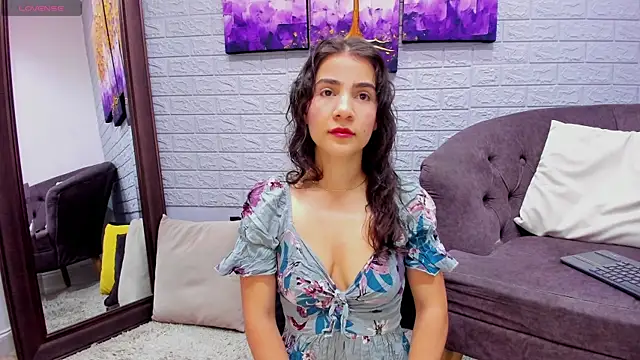 Snapshot of Miranda_doll_ chatting on May 4, 2026, 11:46 am Miranda doll online show from May 4, 2026, 11:46 am