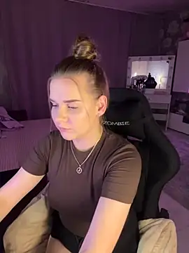 Lexi noah online show from September 14, 2025, 9:26 pm