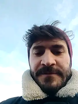 Analcholic online show from December 20, 2024, 1:22 pm