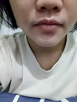 Snapshot of Loveasss20 chatting on December 4, 2024, 9:29 pm Loveasss20 online show from December 4, 2024, 9:29 pm