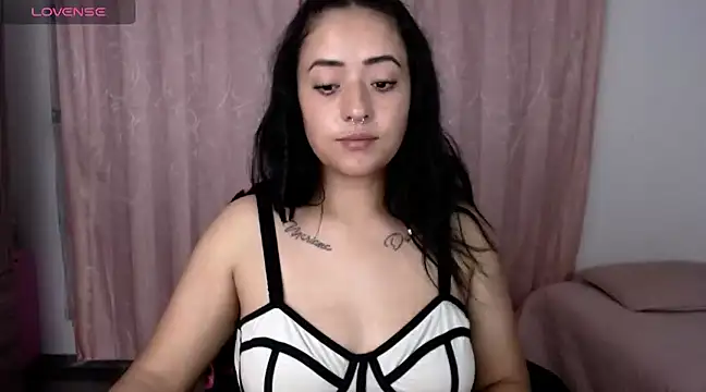 Snapshot of jjulietha95 chatting on February 25, 2025, 7:31 am jjulietha95 online show from February 25, 2025, 7:31 am