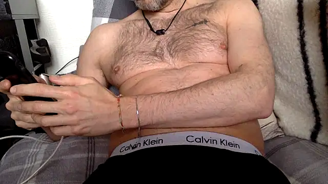 Snapshot of Stardrew123 chatting on February 19, 2026, 2:03 pm Stardrew123 online show from February 19, 2026, 2:03 pm