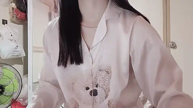 LinhChi 9x online show from February 4, 2026, 1:17 pm