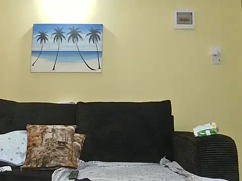 Snapshot of assnatioooo chatting on December 4, 2025, 8:08 pm assnatioooo online show from December 4, 2025, 8:08 pm