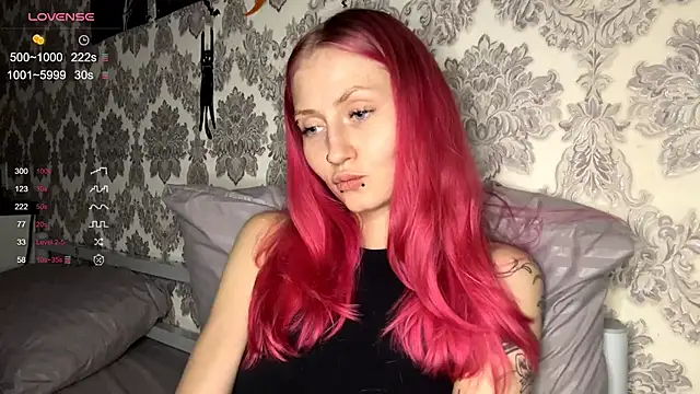 Snapshot of MarthaGees chatting on November 30, 2025, 6:19 pm MarthaGees online show from November 30, 2025, 6:19 pm