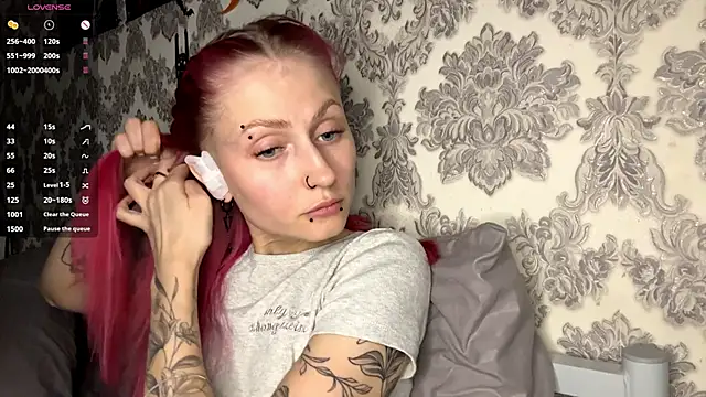 Snapshot of MarthaGees chatting on December 1, 2025, 6:31 pm MarthaGees online show from December 1, 2025, 6:31 pm