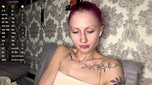 Snapshot of MarthaGees chatting on November 24, 2025, 3:56 pm MarthaGees online show from November 24, 2025, 3:56 pm