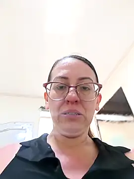 Snapshot of miss_hanna07 chatting on May 4, 2026, 6:33 pm miss hanna07 online show from May 4, 2026, 6:33 pm