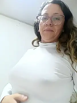 miss hanna07 online show from January 10, 2026, 9:37 am