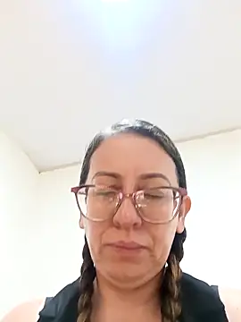 Snapshot of miss_hanna07 chatting on April 19, 2026, 3:35 pm miss hanna07 online show from April 19, 2026, 3:35 pm