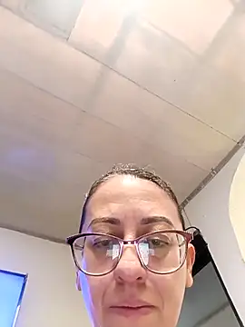 Snapshot of miss_hanna07 chatting on April 14, 2026, 2:22 pm miss hanna07 online show from April 14, 2026, 2:22 pm
