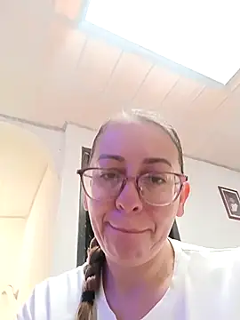 Snapshot of miss_hanna07 chatting on April 13, 2026, 2:10 pm miss hanna07 online show from April 13, 2026, 2:10 pm