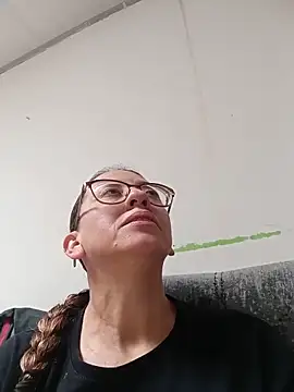 Snapshot of miss_hanna07 chatting on May 12, 2026, 4:02 pm miss hanna07 online show from May 12, 2026, 4:02 pm